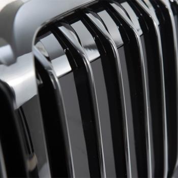 Sport Kühlergrill schwarz hochglanz auch Kamera passt für BMW X7 G07
