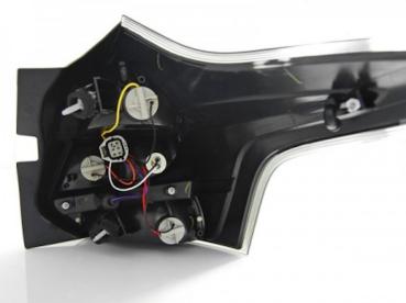 LED Lightbar Rückleuchten für Ford Focus MK3 Bj. 11-14 Rot/Chrom