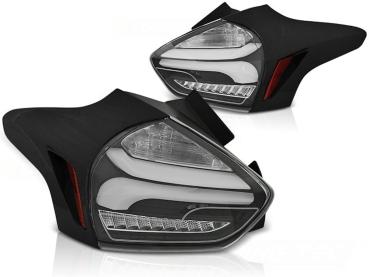 LED Lightbar Rückleuchten für Ford Focus MK3 15-18 Schwarz dynamischer Blinker