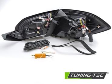Voll LED Lightbar Rückleuchten für Ford Fiesta MK8 Bj. 17-21 Chrom