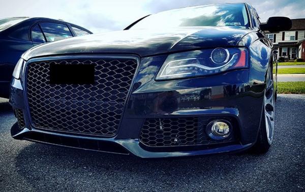 Passend für Audi A4 B8 8K Grill ohne Emblem Schwarz Glanz