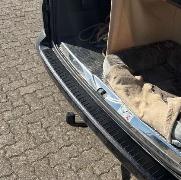 Ladekantenschutz Schwarz für VW T5 alle Modelle