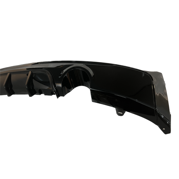 Heckansatz Heckspoiler Diffusor für BMW F22 Coupe F23 Cabrio für M-Paket 2 Rohr