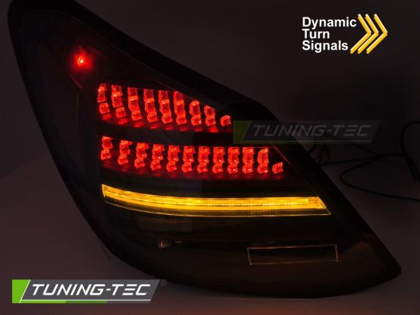 VOLL LED Rückleuchten Set für Mercedes Benz C-Klasse W205 14-21 schwarz/klar mit dynamischen Blinkern