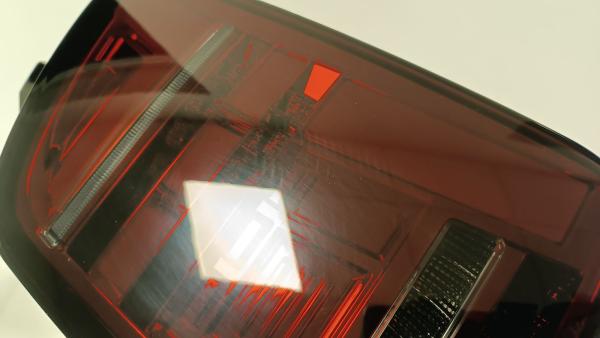 B-Ware  Voll LED Lightbar Rückleuchten für VW T6 15-19 Rot/Smoke (Flügeltüren / Halogen)