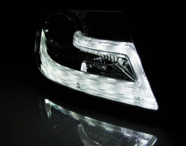 Xenon Scheinwerfer DRL LED Tagfahrlicht für Audi A4 B8 8K Bj. 08-11 Chrom LTI