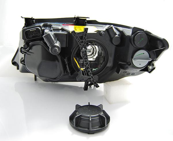 Scheinwerfer Angel Eyes für BMW E90/E91 Bj. 03/2005-2008 Schwarz weiße LED Ringe